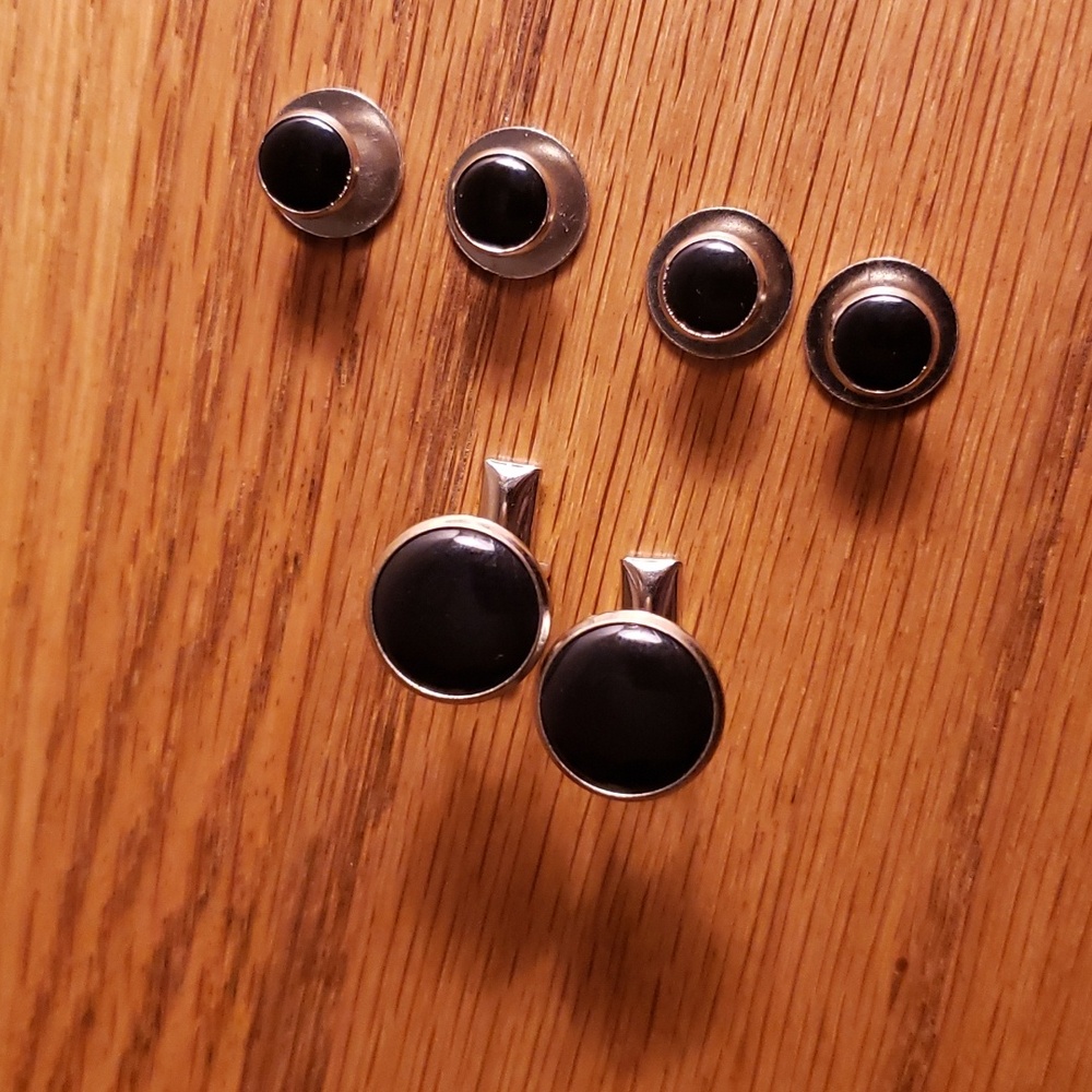 Pioneer cuff links and button pops